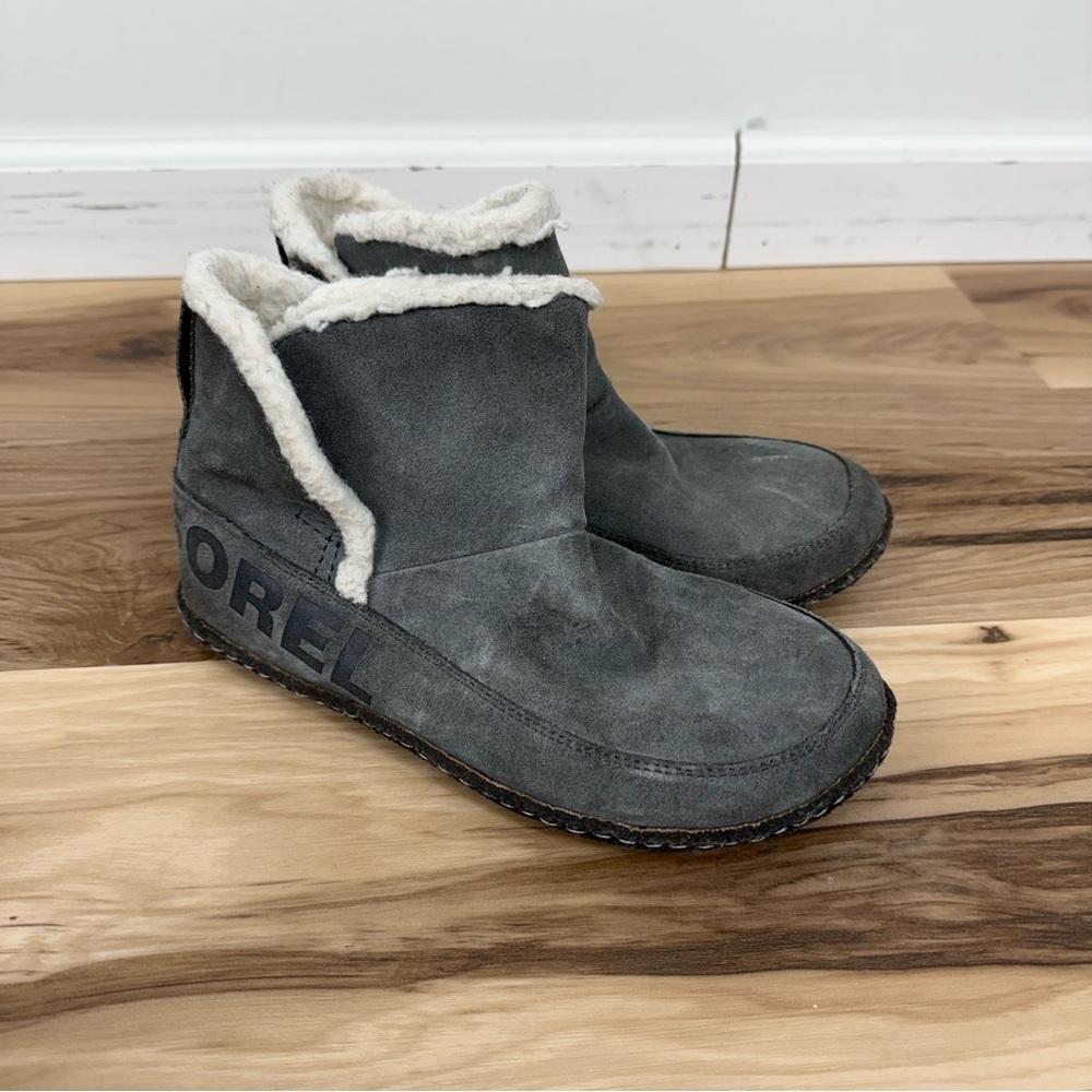 Sorel Charcoal Suede Boots with Fleece Trim